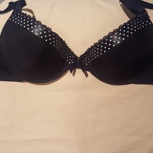 NWOT Bra, cute black & white polka dots, 36C